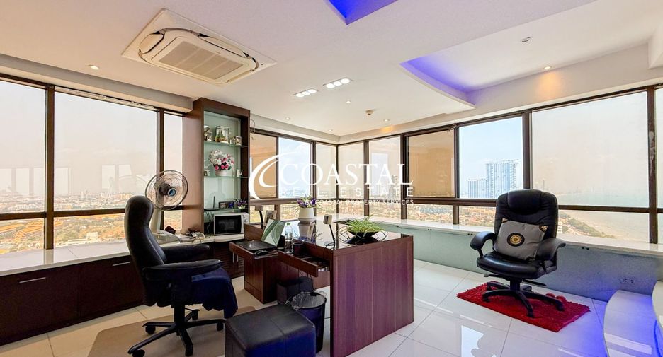 For sale 2 bedrooms condo in Jomtien, Pattaya