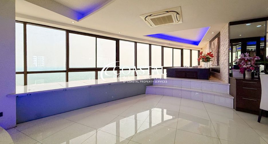For sale 2 bedrooms condo in Jomtien, Pattaya