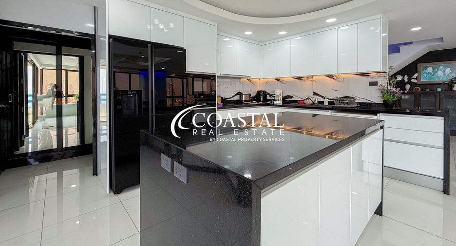 For sale 2 bedrooms condo in Jomtien, Pattaya