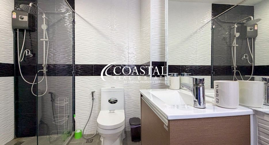 For rent 3 bedrooms condo in Bang Lamung, Chonburi