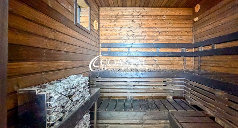 For rent 3 bedrooms condo in Bang Lamung, Chonburi
