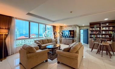For rent 3 bedrooms condo in Bang Lamung, Chonburi