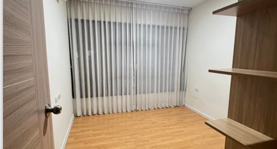 For sale 2 ベッドルーム condo in Chatuchak, Bangkok