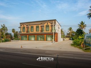 Аренда и продажа 3 спальни таунхаус в Ча Ам, Пхетбури