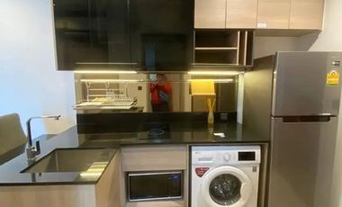For sale 1 bed condo in Huai Khwang, Bangkok
