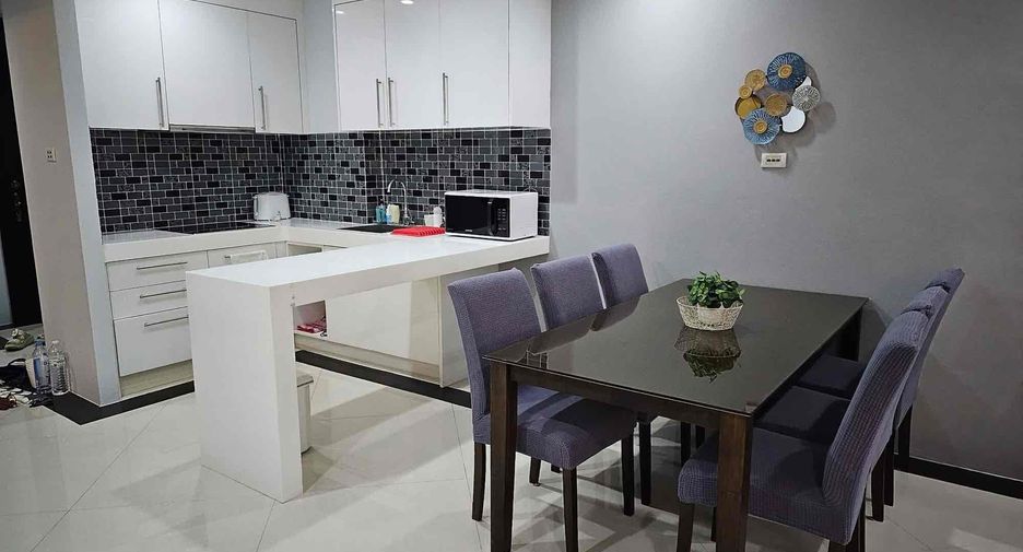 À louer 2 chambres condo à Bang Lamung, Chonburi