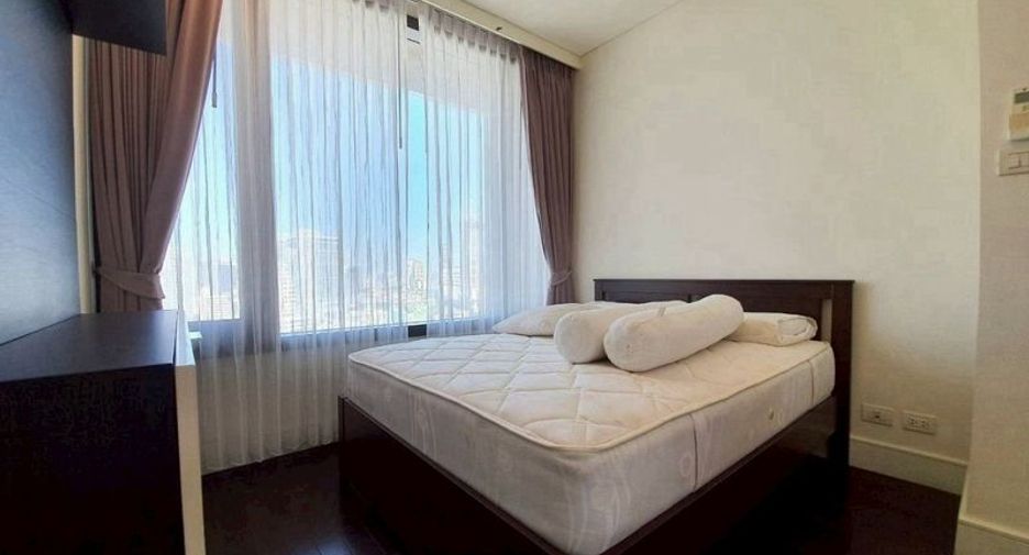 À louer et à vendre 2 chambres condo à Khlong Toei, Bangkok