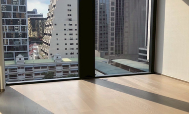 For sale 1 bed condo in Pathum Wan, Bangkok