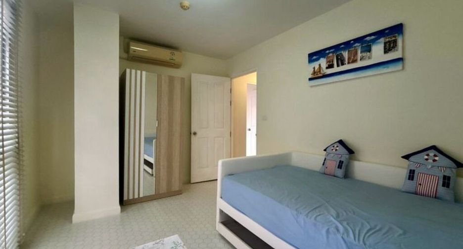 À louer 2 chambres condo à Phra Khanong, Bangkok