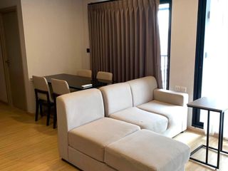 Condo en alquiler y en venta de 2 habitaciones en Bangkok Yai, Bangkok
