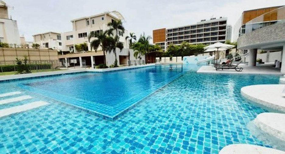 For sale 2 bedrooms condo in Jomtien, Pattaya
