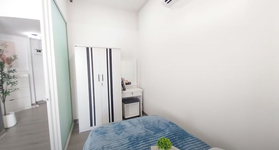 Condo en venta de 2 habitaciones en Bang Kapi, Bangkok