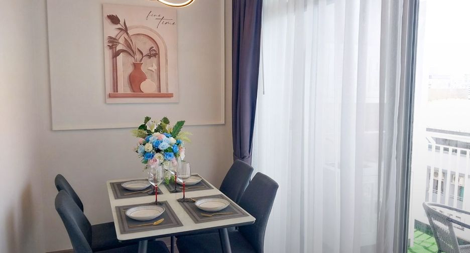 Condo en venta de 2 habitaciones en Bang Kapi, Bangkok