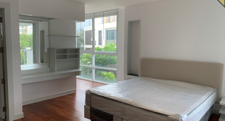 Wohnung zur Miete mit 4 Zimmer in Watthana, Bangkok