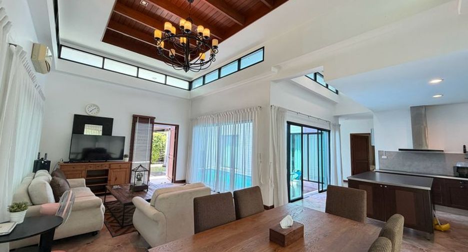 Haus zur Miete mit 3 Zimmer in Mueang Chon Buri, Chonburi