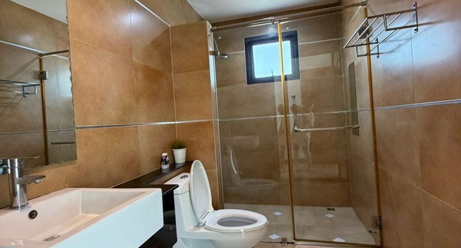 Haus zur Miete mit 3 Zimmer in Mueang Chon Buri, Chonburi