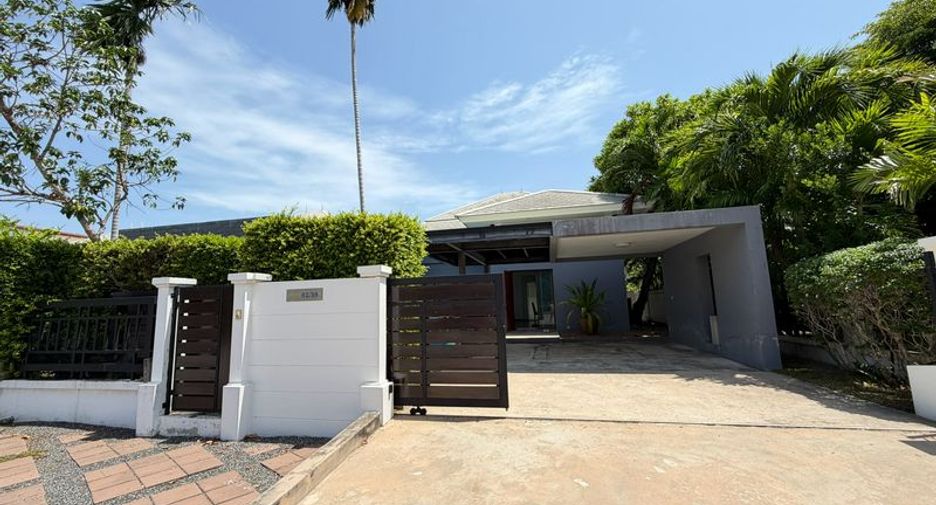 Haus zur Miete mit 3 Zimmer in Mueang Chon Buri, Chonburi