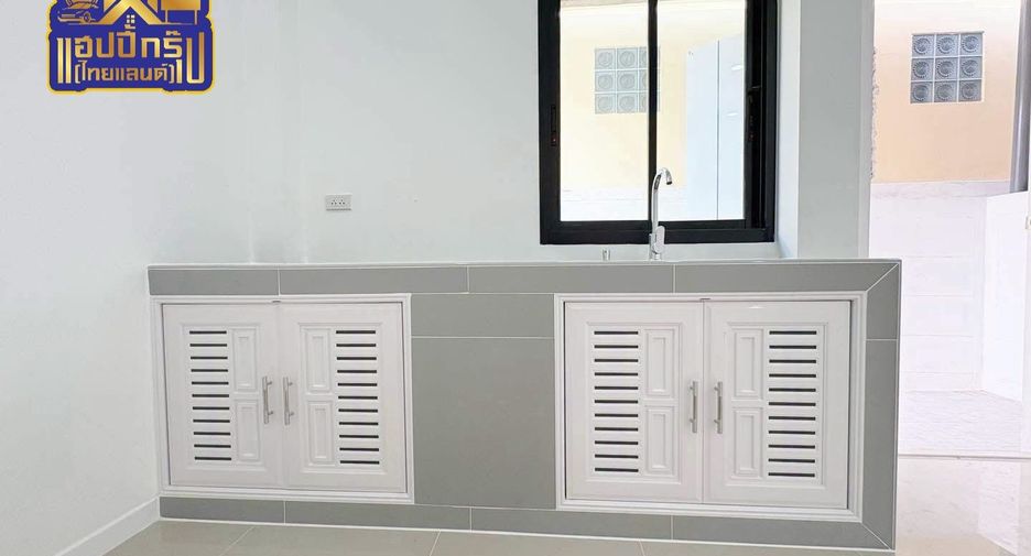 Casa en venta de 2 habitaciones en Si Racha, Chonburi