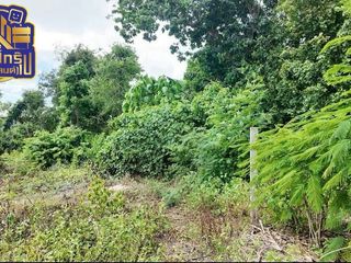 Terreno en venta en Si Racha, Chonburi