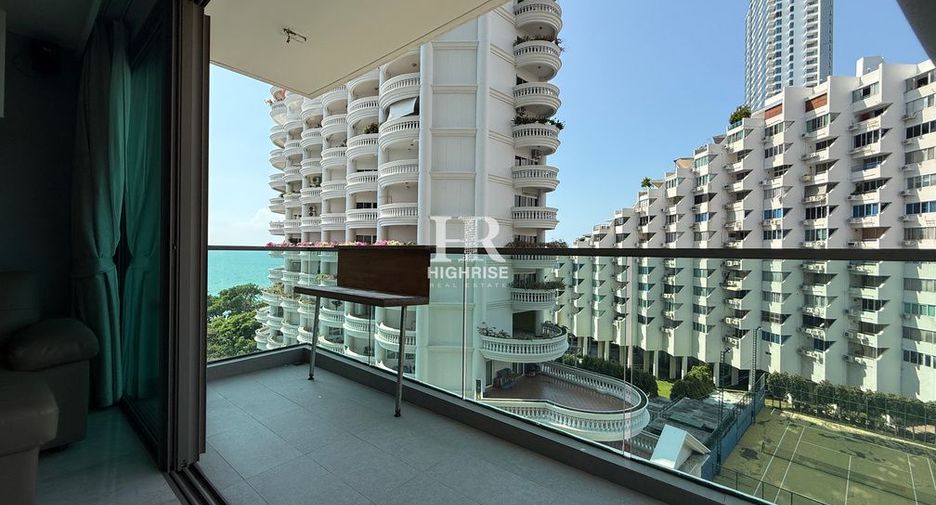 For sale studio condo in Bang Lamung, Chonburi
