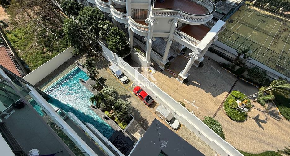 For sale studio condo in Bang Lamung, Chonburi