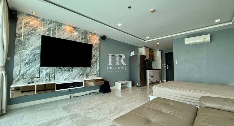 For sale studio condo in Bang Lamung, Chonburi