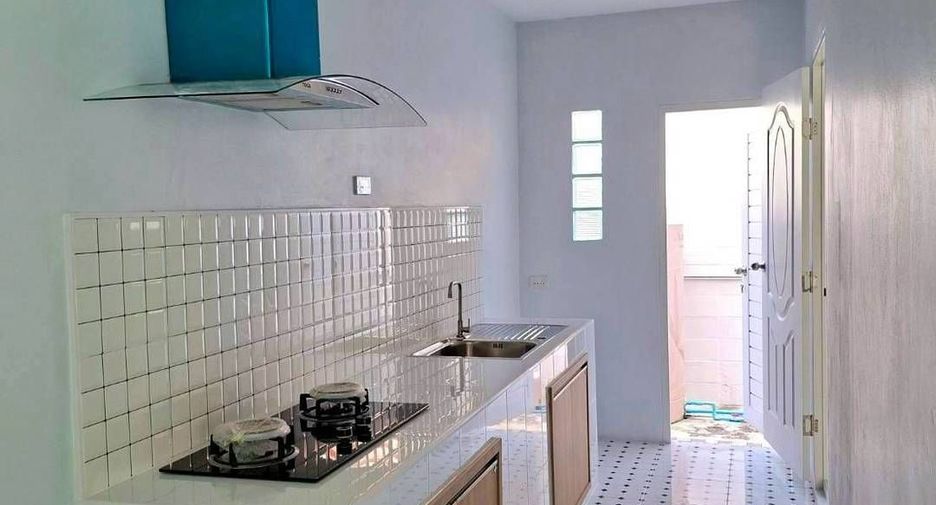 Casa en venta de 4 habitaciones en Mueang Chon Buri, Chonburi