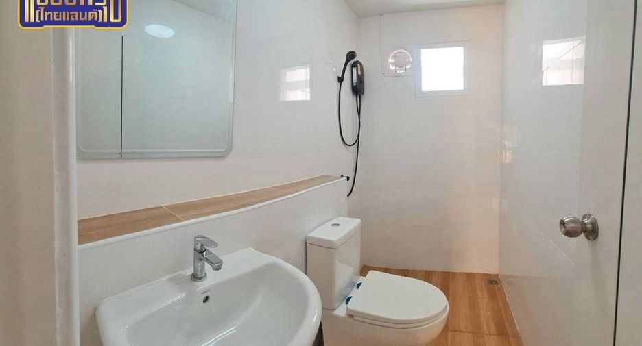 Casa en venta de 4 habitaciones en Mueang Chon Buri, Chonburi