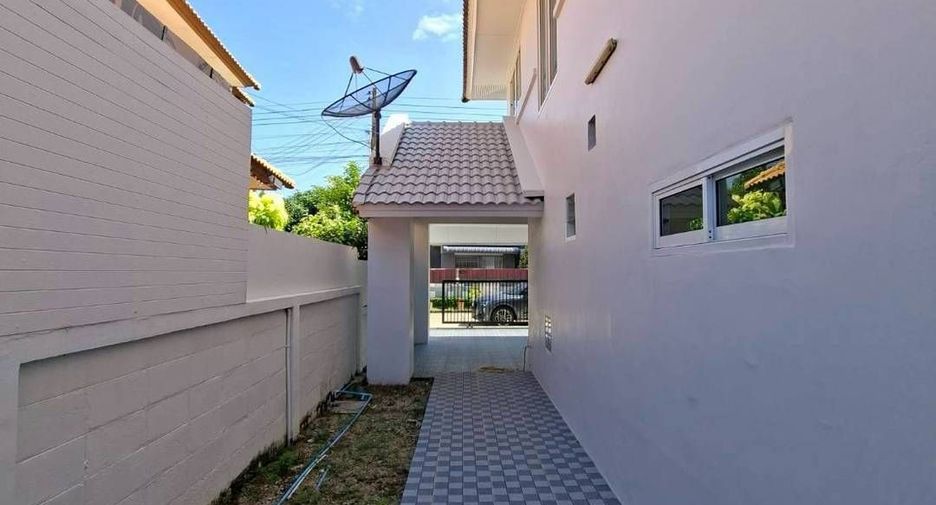 Casa en venta de 4 habitaciones en Mueang Chon Buri, Chonburi