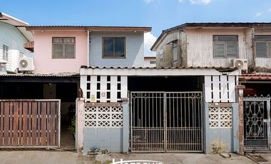 For sale 2 bedrooms townhouse in Lat Krabang, Bangkok