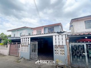 For sale 2 ベッドルーム townhouse in Lat Krabang, Bangkok