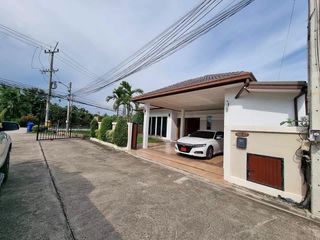 For rent 3 bedrooms villa in Bang Lamung, Chonburi