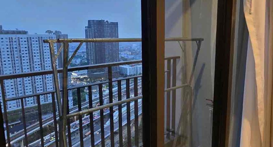 For rent 1 bed condo in Thon Buri, Bangkok