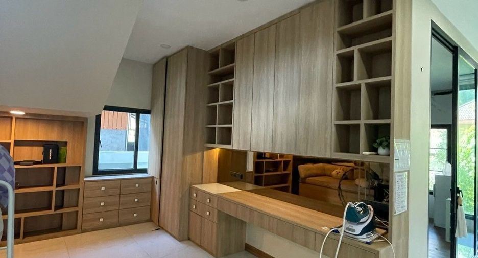 Casa en venta de 5 habitaciones en Doi Saket, Chiang Mai