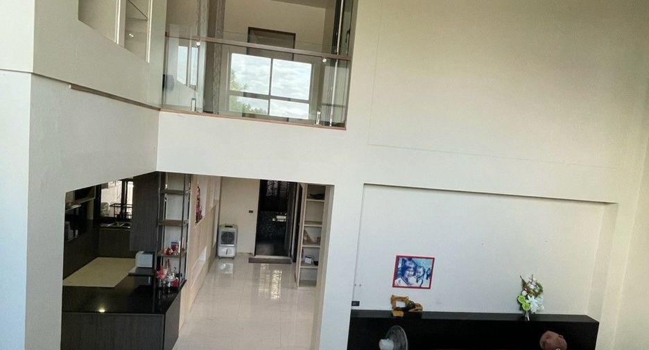 Casa en venta de 5 habitaciones en Doi Saket, Chiang Mai