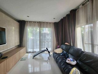 For sale 3 bedrooms house in Lak Si, Bangkok