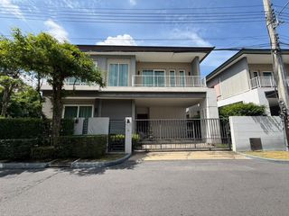 For sale 3 bedrooms house in Lak Si, Bangkok