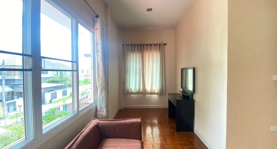 For rent and for sale 4 bedrooms house in Mueang Chiang Mai, Chiang Mai