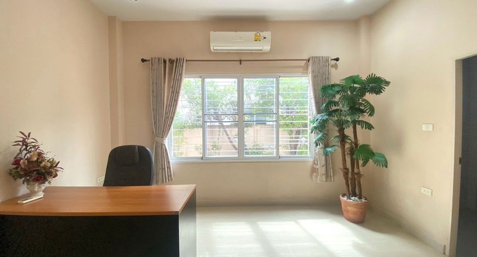 For rent and for sale 4 bedrooms house in Mueang Chiang Mai, Chiang Mai