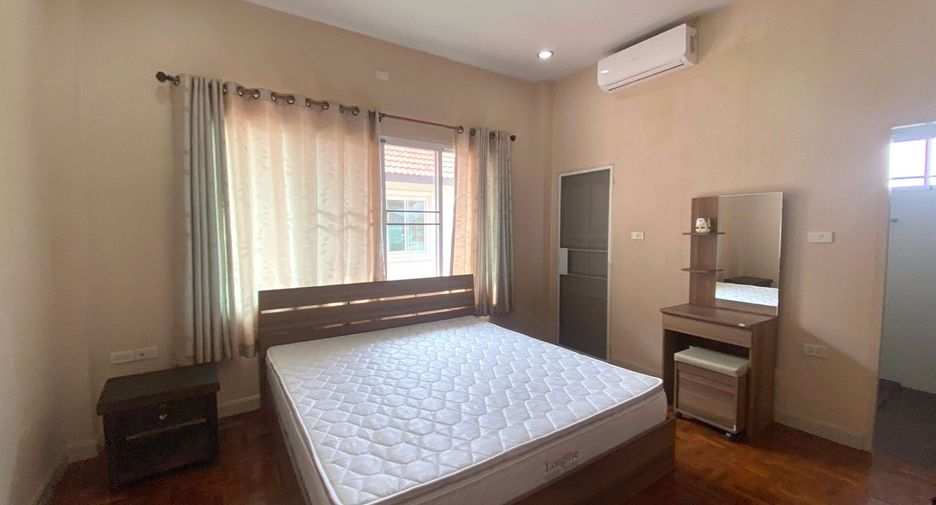 For rent and for sale 4 bedrooms house in Mueang Chiang Mai, Chiang Mai