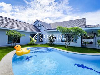 For Rent 5 Bedroom House In Bang Lamung, Chonburi