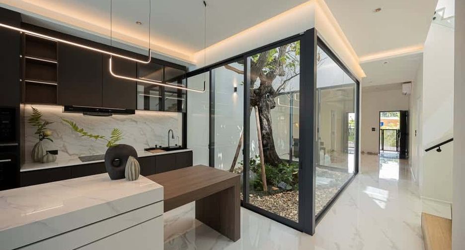 Haus zur Miete und zum Kauf mit 5 Zimmer in Hang Dong, Chiang Mai