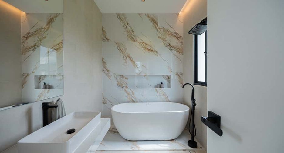 Haus zur Miete und zum Kauf mit 5 Zimmer in Hang Dong, Chiang Mai