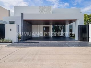 For Rent 5 Bedroom House In Mueang Chiang Mai
