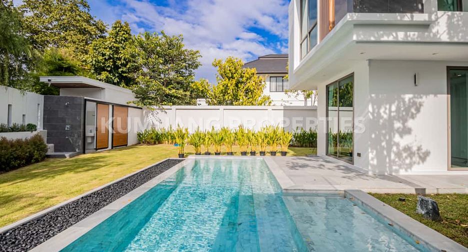 For rent 5 bedrooms house in Mueang Chiang Mai, Chiang Mai