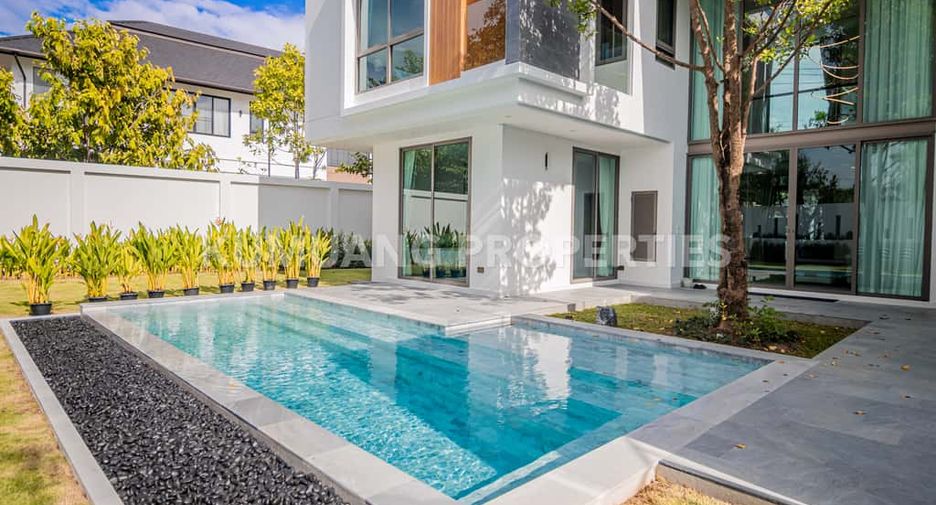 For rent 5 bedrooms house in Mueang Chiang Mai, Chiang Mai