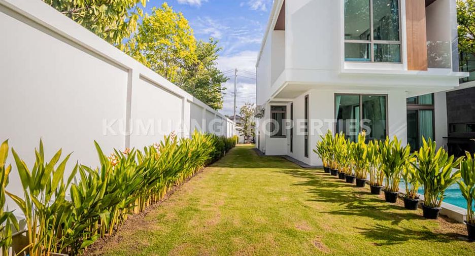 For rent 5 bedrooms house in Mueang Chiang Mai, Chiang Mai