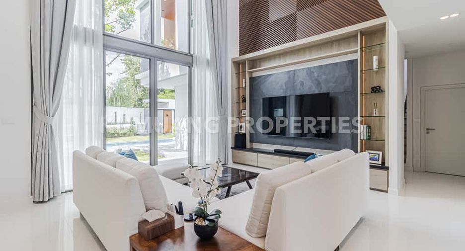 For rent 5 bedrooms house in Mueang Chiang Mai, Chiang Mai