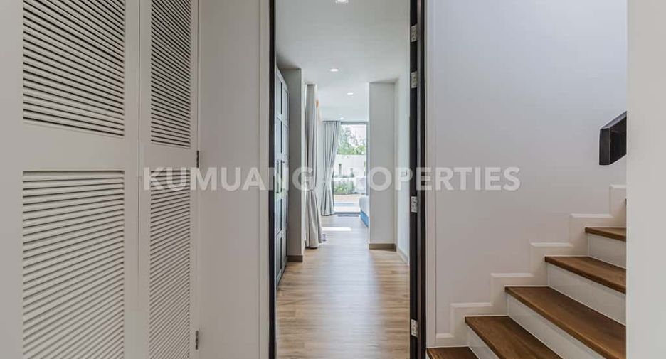 For rent 5 bedrooms house in Mueang Chiang Mai, Chiang Mai