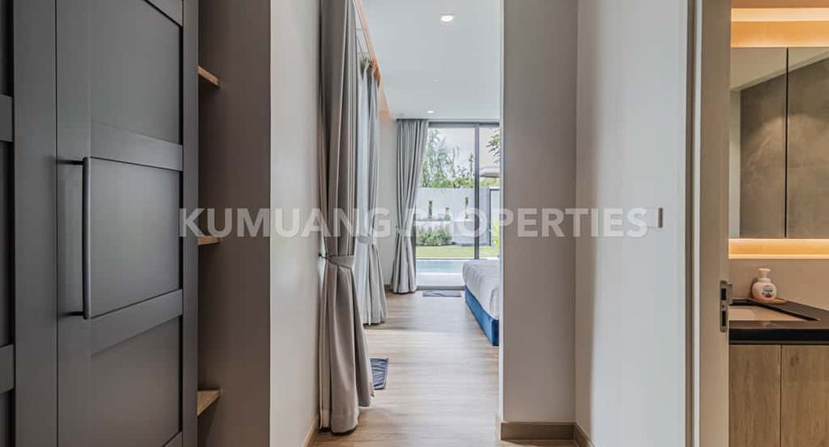 For rent 5 bedrooms house in Mueang Chiang Mai, Chiang Mai